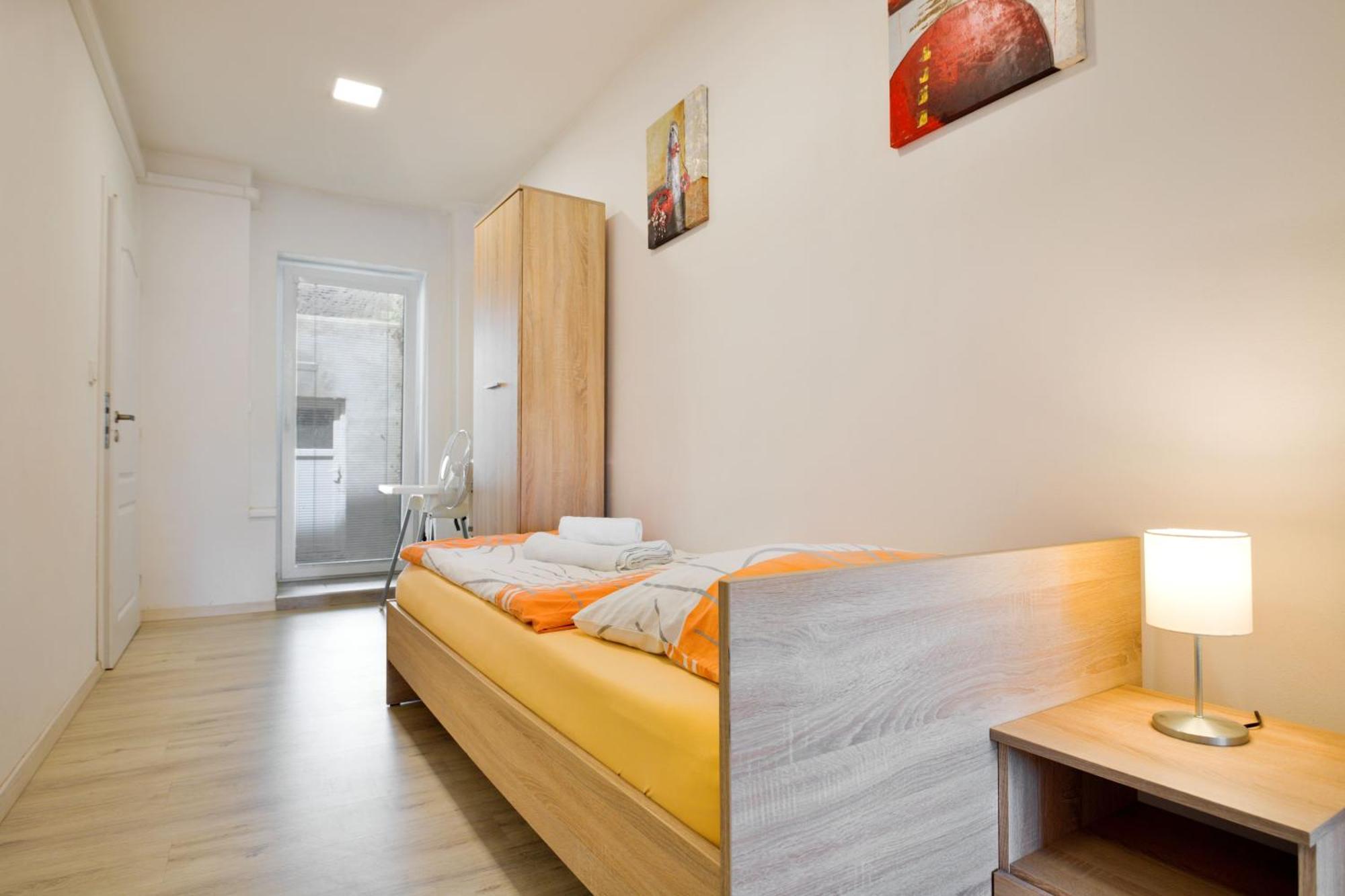 Apartmany 德辛 外观 照片